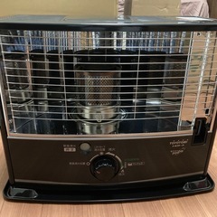 トヨトミ　石油ストーブ