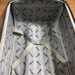 スーツケース（ellesse ）の画像