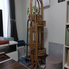 アンテーク、お花、小物入れの画像