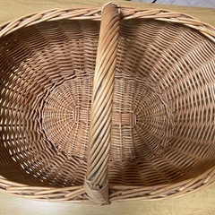 籐の籠の画像