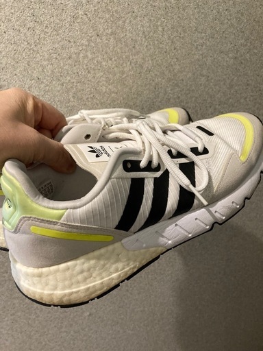お話し中❣️アデイダスadidas スニーカーシューズスポーツ26.5