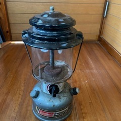 コールマンオイルランタン
