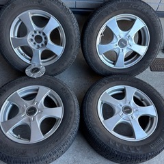 PIRELLI205/65R15スタッドレス4本セット