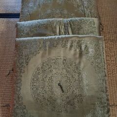 座布団、絹、5枚、約60cm x 60cmの画像