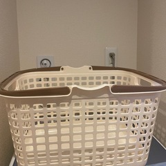 【お譲りします】
洗濯物かご