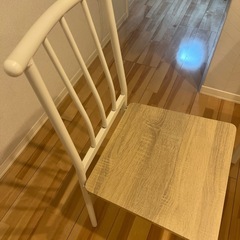デスク・チェアのセットの画像