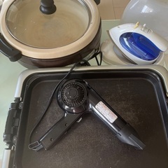 ホットプレート，鍋　使用感有り，ドライヤー，スチームアイロン