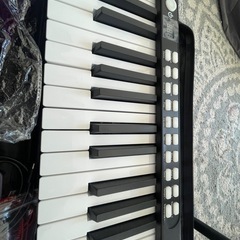 電子ピアノの画像