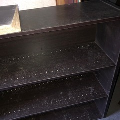 ⑨ 店舗内備品処分　棚、照明器具、事務机、石油缶入れ、釣り用錘