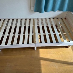シングルベッド
