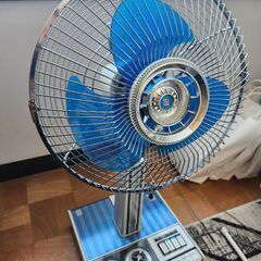 扇風機　レトロの画像