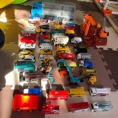 トミカ各種、工事現在セットの画像