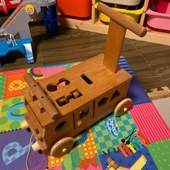 木製の手押し車/型はめパズル付きの画像