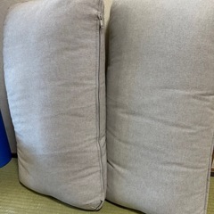 IKEA 背もたれ クッション