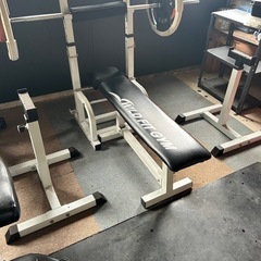 筋トレ　セーフティーバー　ベンチ台の画像