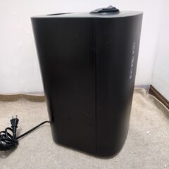 🍎アイリスオーヤマ 加湿器 超音波式 スチーム式(加熱式) ハイブリット式 UHK-500-Bの画像