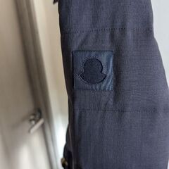 MONCLER　GAMMEBLUE　モンクレール　ガムブルー　ダウンの画像
