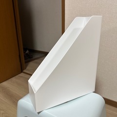 大創のスタンドファイルボックス
