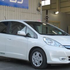 フィット　ハイブリッド 入荷いたしました！の画像