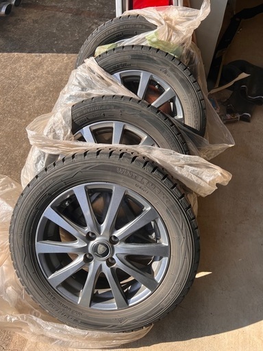 お話中　15インチ　スタッドレス　ダンロップ WINTER MAXX 4本セット