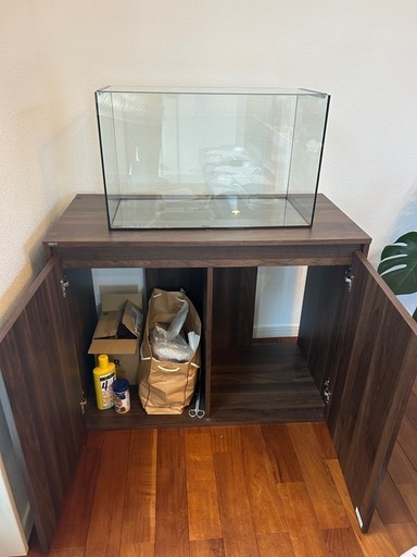 水槽(幅60×奥行30×高さ36cm)と専用棚セット