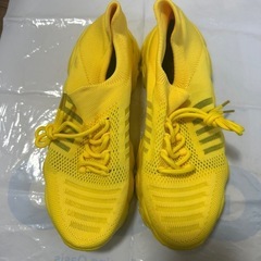 【未使用、美品】24.5くらいスニーカー/黄色