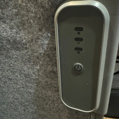 新品未使用　パネルヒーターの画像