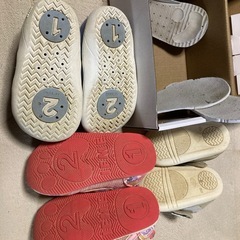 洗い替え、使用感有り　子供靴3足の画像