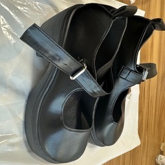 【未使用】24.5cmくらい黒パンプス