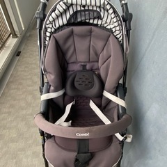買い替えのためお譲りします。コンビのベビーカーですの画像
