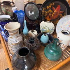 骨董品の整理してます。
