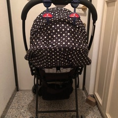 Apricaベビーカーの画像