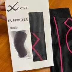 【値下げしました‼️】【定価3,850円】新品 ワコール CW-X ひざ用サポーター（レディース、Mサイズ）の画像