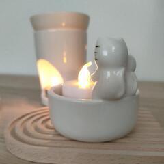新品 猫の親子が暖をとってる アロマキャンドルホルダーの画像