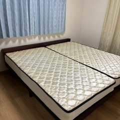 シングルサイズのベッドマットレスのみ