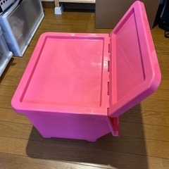 カインズ収納ケースピンクの画像