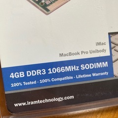 【値下げしました‼️】新品 iRam 4GB DDR3 1066MHz SODIMMの画像