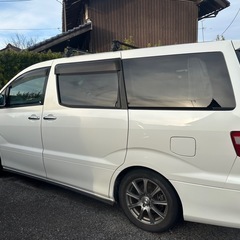 平成16年アルファード4WDの画像