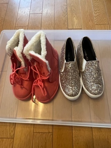 靴　新品