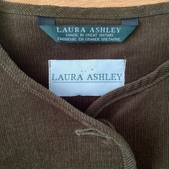 決まりました【美品】LAURA ASHLEY（ローラアシュレイ）のコーデュロイのジャケット　9号の画像