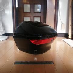 リアボックス　バイク　スクーター　大容量