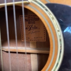Aria F-250 ギターの画像