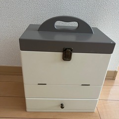 コンパクトドレッサー コスメボックス  