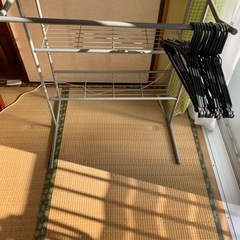お取引中　
押入れ用ハンガー