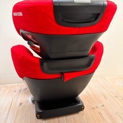 Maxi-Cosi マキシコシのISOFIX対応ジュニアシートの画像