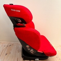 Maxi-Cosi マキシコシのISOFIX対応ジュニアシートの画像
