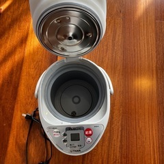 電気魔法瓶　タイガー2.2Lの画像