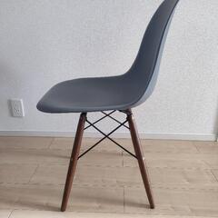イス　チェアの画像