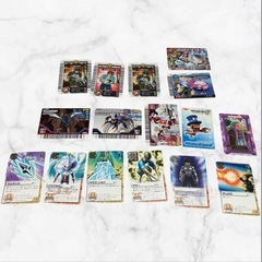 トレーディングカード バインダー❤ゲームカード　ヒーロー戦隊　仮面ライダー　多種の画像