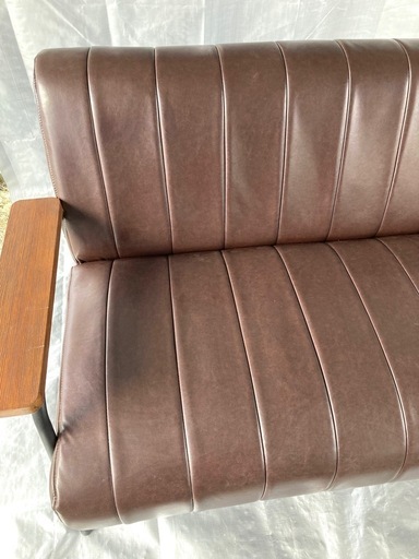 ニトリ　ソファ　　(新品税込31,990円)
